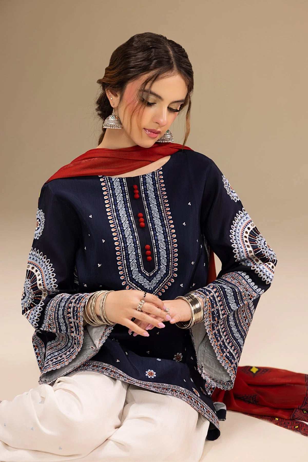 3 Piece - Embroidered Lawn Fabric with Printed Dupatta GRW-66