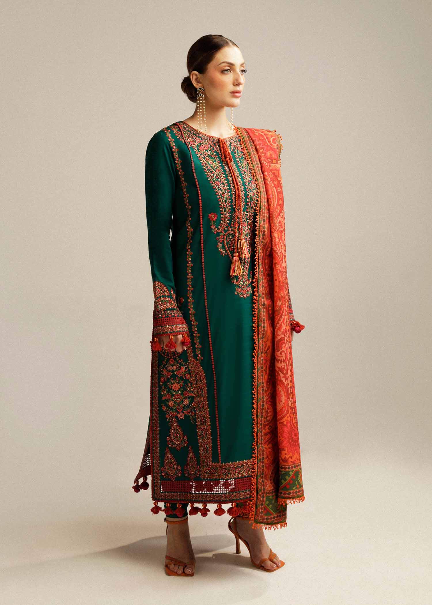3 Piece - Unstitched Fully Embroidered Lawn Suit With Printed Lawn Dupatta GRW-67