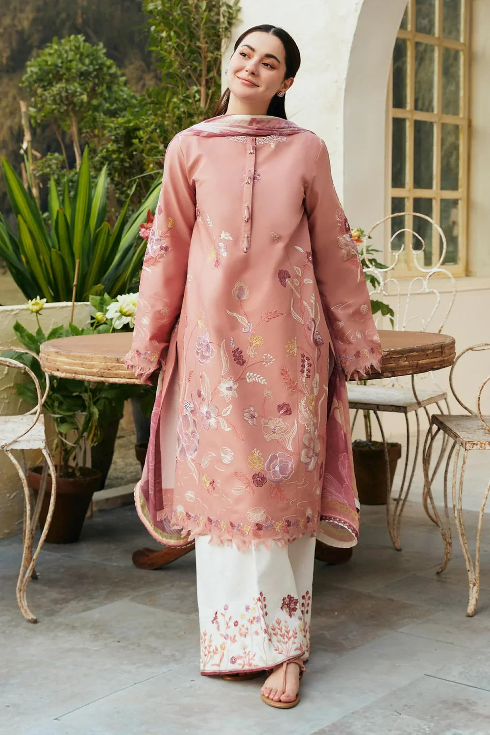 3 Piece - Unstitched Embroidered Lawn Fabric GRW 58