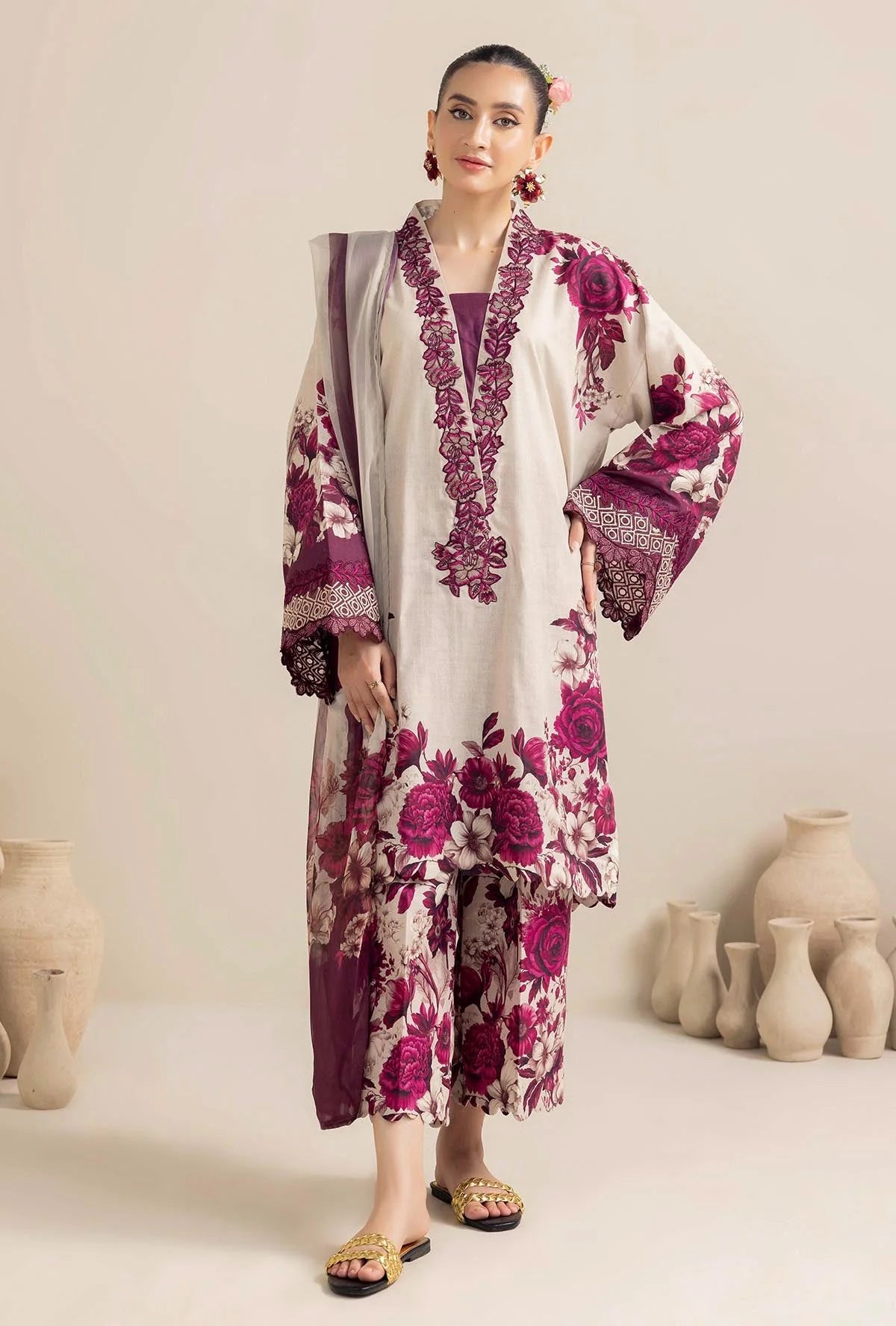 3 Piece - Unstitched Digital Printed Lawn Fabric with Lawn Dupatta – GRWF-603