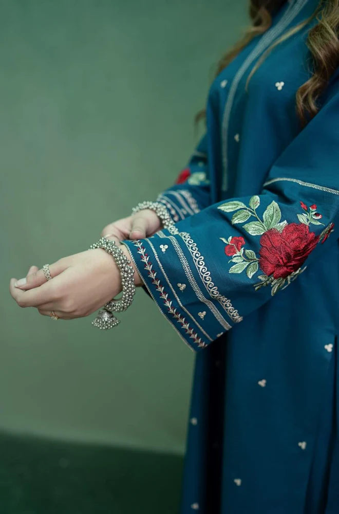 Summer 2PC Lawn Embroidered Suit - GRWT-01